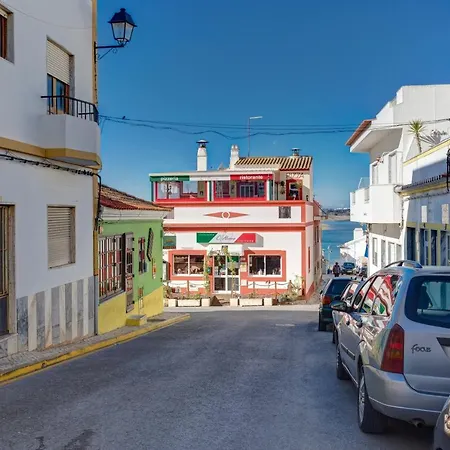 Apartment Casa Sunset - Beautiful In The Centre Of With Roof Terrace Alvor