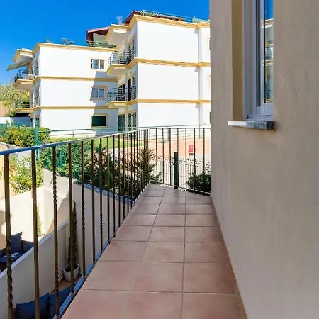Casa Sunset - Beautiful In The Centre Of With Roof Terrace * Alvor