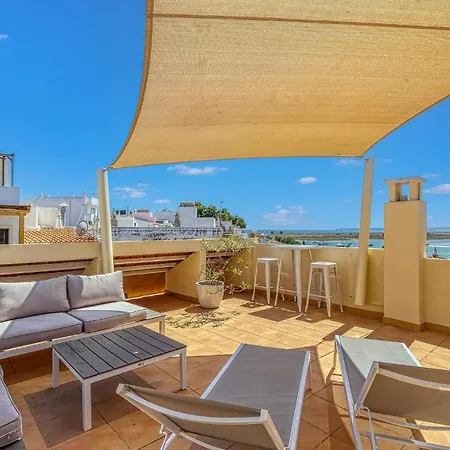 Apartment Casa Sunset - Beautiful In The Centre Of With Roof Terrace Alvor