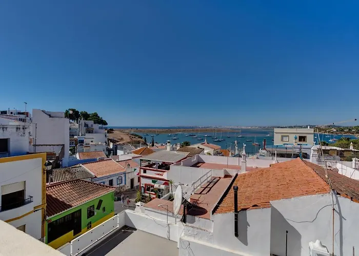 Casa Sunset - Beautiful In The Centre Of With Roof Terrace * Alvor