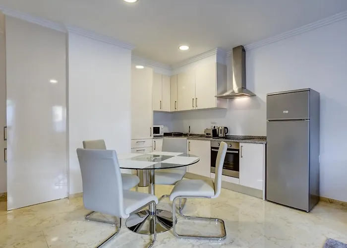 Daire Casa Sunset - Beautiful In The Centre Of With Roof Terrace *